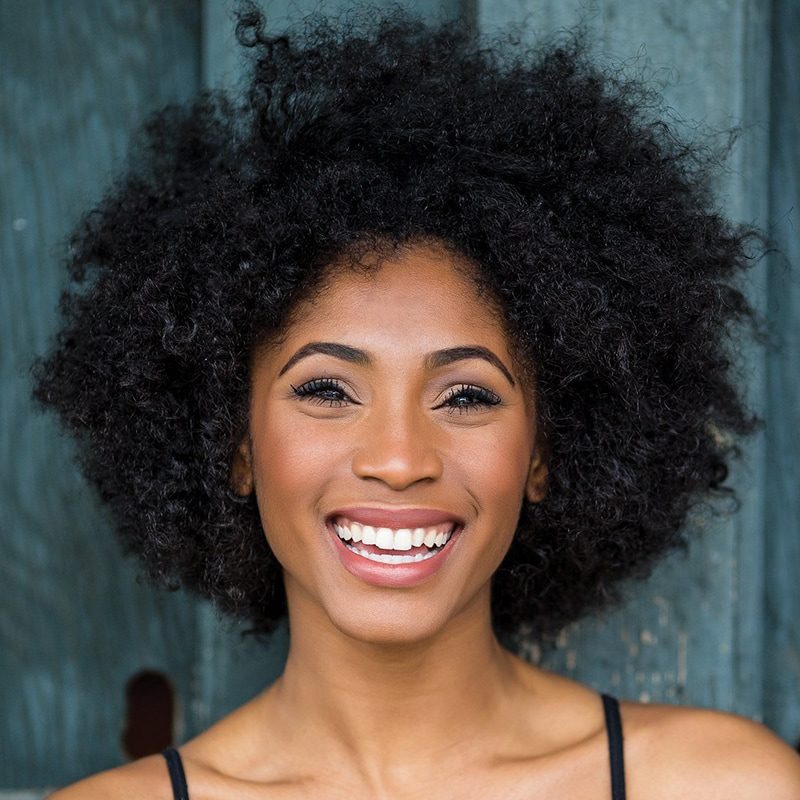 Amber Pickens Headshot