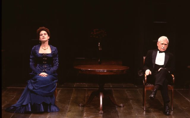 Hedda Gabler production photo