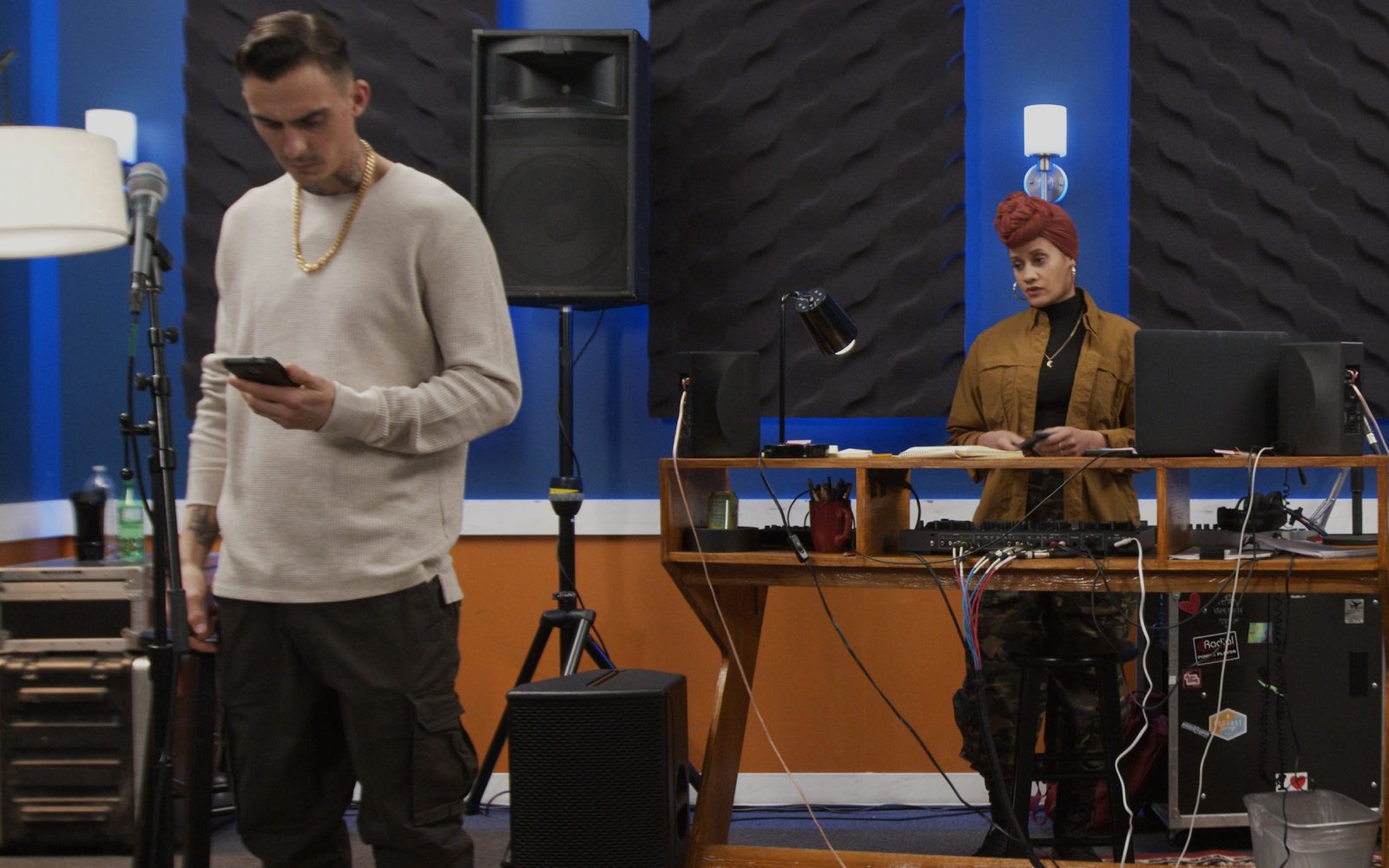 Michael Knowlton and Rachel Cognata in Hype Man.