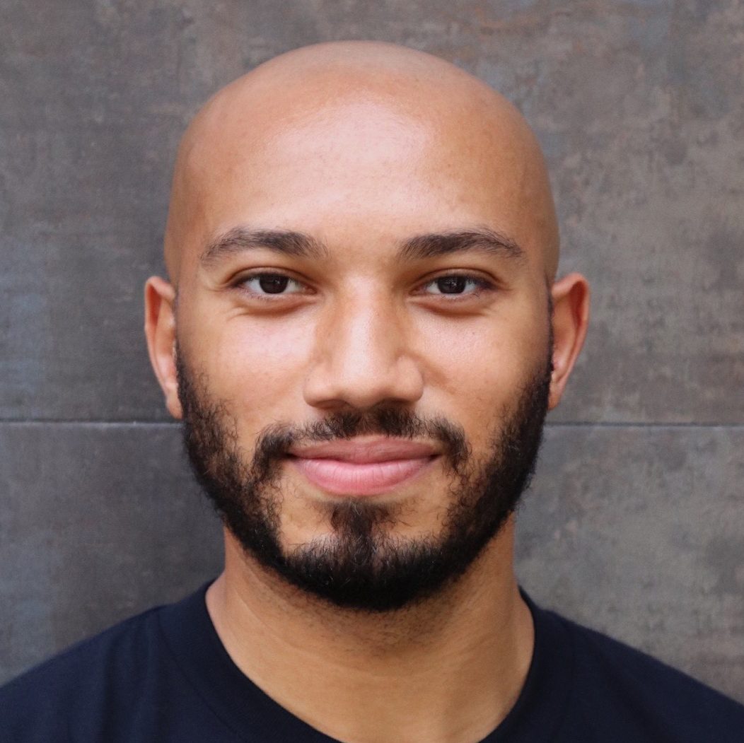 John Manzari headshot