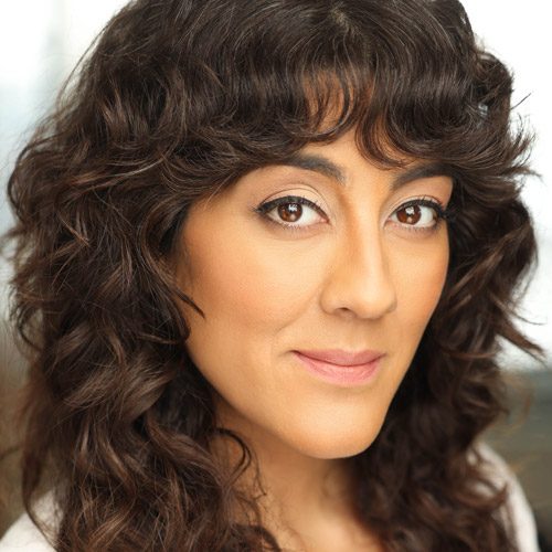 Mehry Eslaminia Headshot