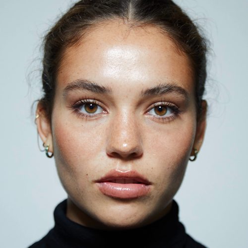 Charlotte MacInnes Headshot