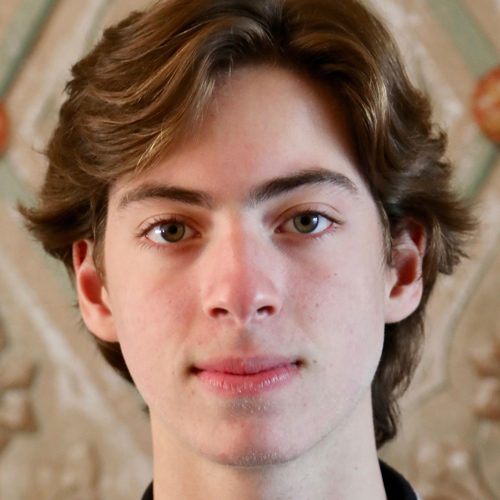 Bernardo Sequeira Headshot