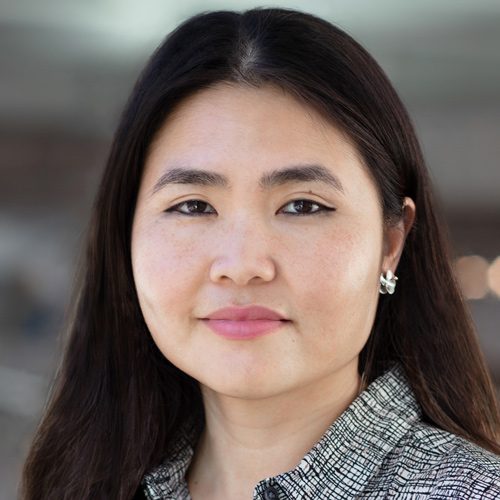 Ngoc-Tran Vu Headshot