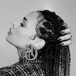 Gina Latham Headshot